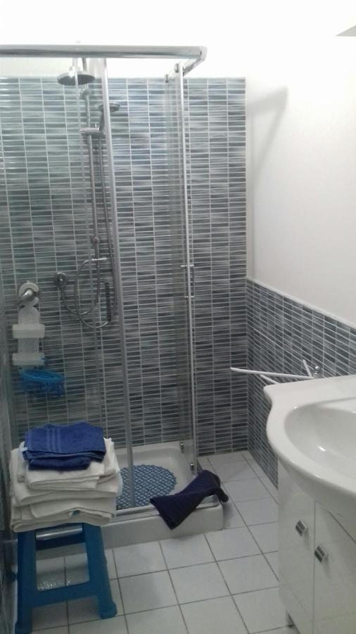 Locazioni Brevi La Rosaviola Guest Rooms Teulada Exterior foto